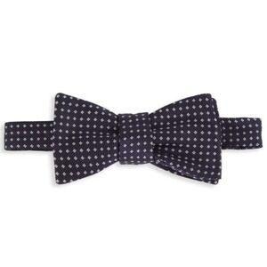 Saks Fifth Avenue Collection 100% Silk Bowtie Mens Navy Silver Formal Italy NWT